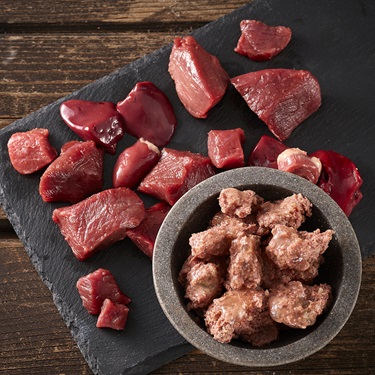 detail Konzerva steak 100% mäso konské, 400g