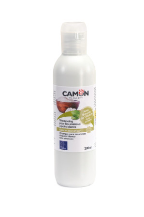 detail ŠAMPÓN s bieliacim účinkom pre psov, 200ml