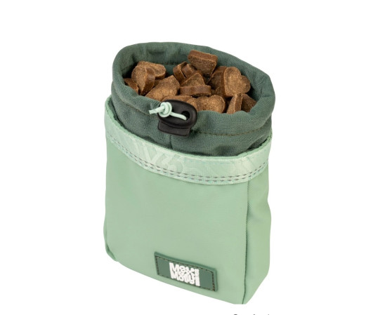 detail TAŠKA na pamlsky Matrix jade